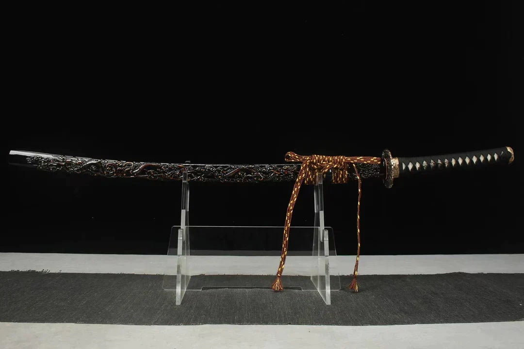 Saya-Katana-Roi-de-la-Guerre-Acier-Damas